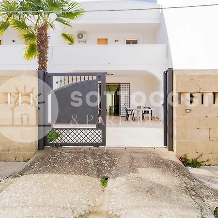 Villa Lapo Sant Isidoro (Apulia)